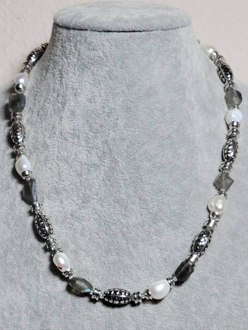 ​Brighton Pearl & Labradorite Station Necklace Silver Tone With Heart Charm